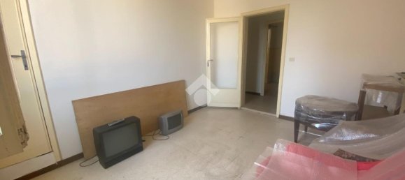 8-salle Maison à Bastia Umbra, Italy No. 151537 20