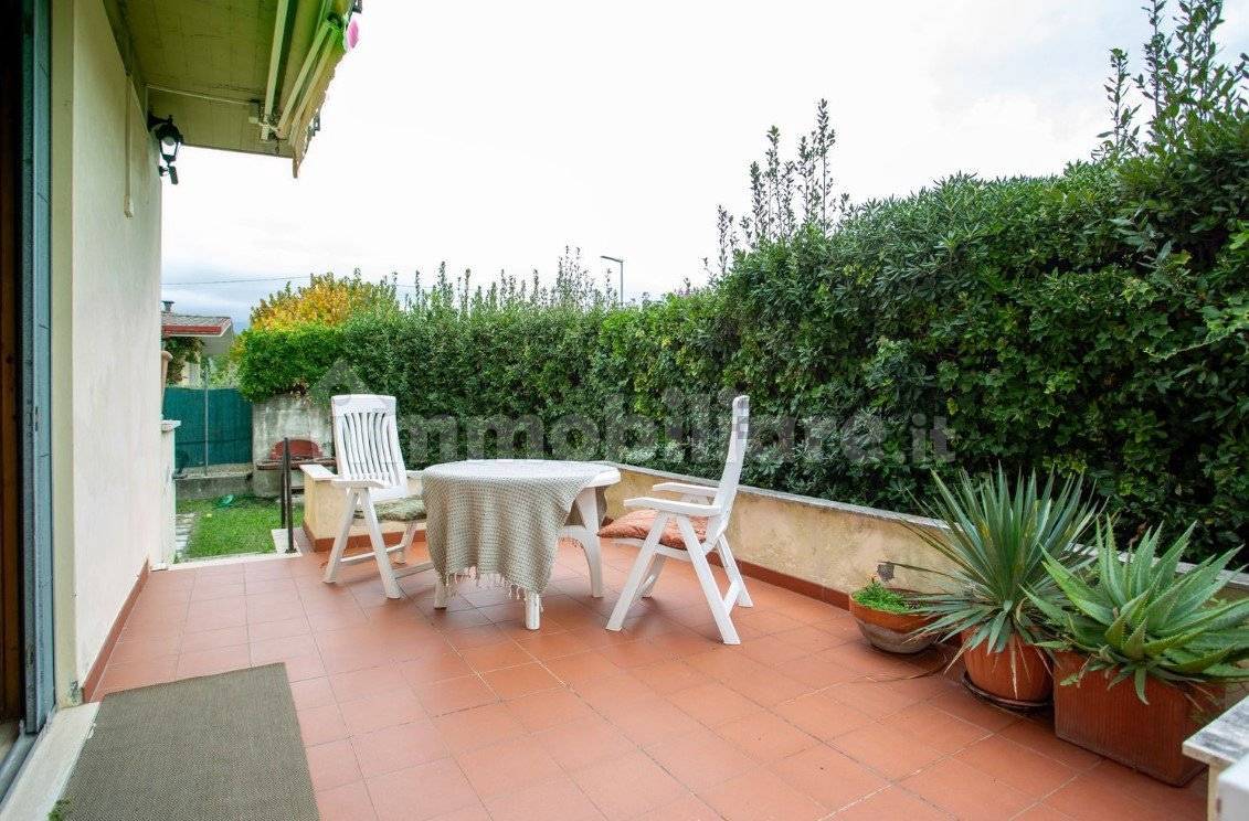 3 bedrooms Apartment in Forte dei Marmi, Italy No. 227920