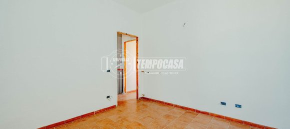 Casa de 3 habitaciónes en Valle Salimbene, Italy No. 310653 5