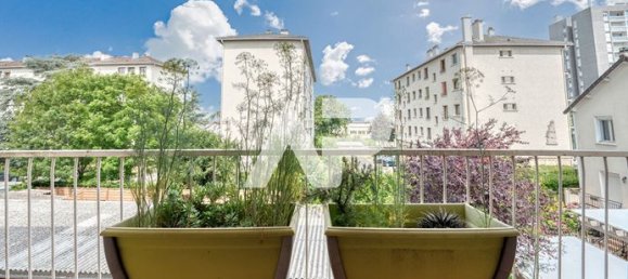 Apartamento de 3 dormitorios en Rueil-Malmaison, France No. 308947 2