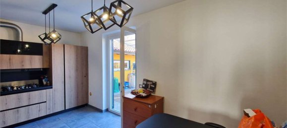 4 rooms Villa in Leggiuno, Italy No. 1622 21