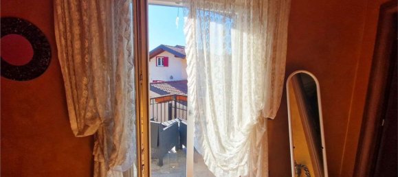 4 rooms Villa in Leggiuno, Italy No. 1622 38