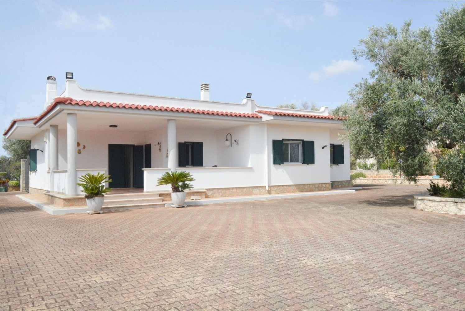 Villa T6 em San Vito dei Normanni, Italy N.º 319073