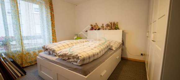 Квартира с 2 спальнями в Швебиш Халль, Германия № 63817 10