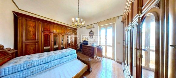 5 bedrooms House in Turin, Italy No. 297683 20