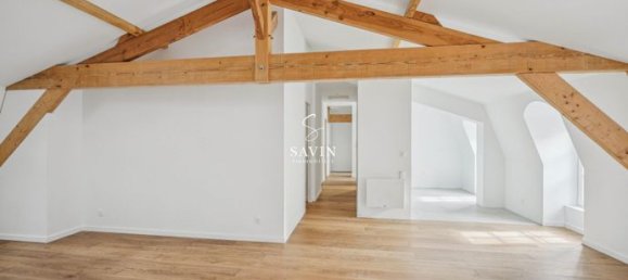 3 bedrooms Duplex in Seine-Saint-Denis, France No. 359300 2