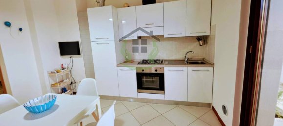 Квартира с 2 спальнями в Альба Адриатика, Италия № 341321 8