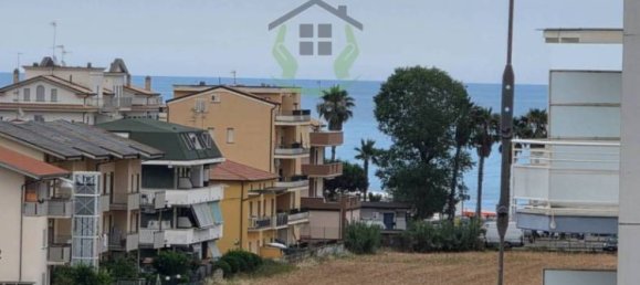 Квартира с 2 спальнями в Альба Адриатика, Италия № 341321 16