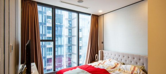 2 rooms Office in District 1, Vietnam No. 18121 4