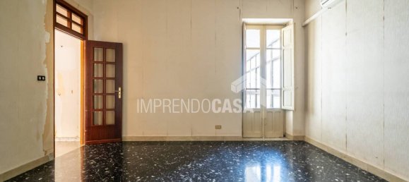 Квартира с 3 спальнями в Палермо, Италия № 274218 9