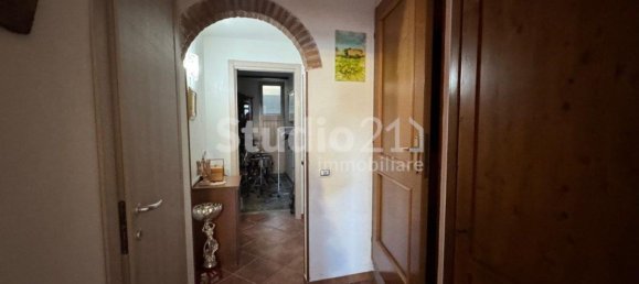 6 bedrooms House in Castelfranco Piandiscò, Italy No. 324928 3