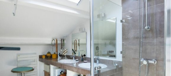 4 bedrooms House in Marseille, France No. 346813 16