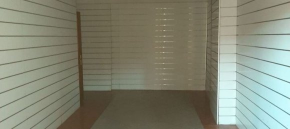 Propriété commerciale à Perugia, Italy 30m² No. 328038 2