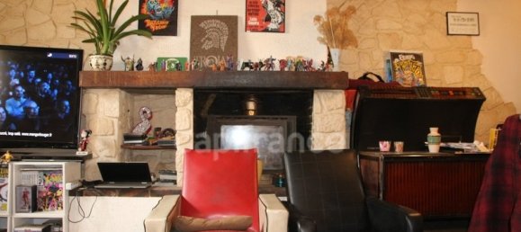 3 bedrooms House in Les Autels-Villevillon, France No. 70748 5