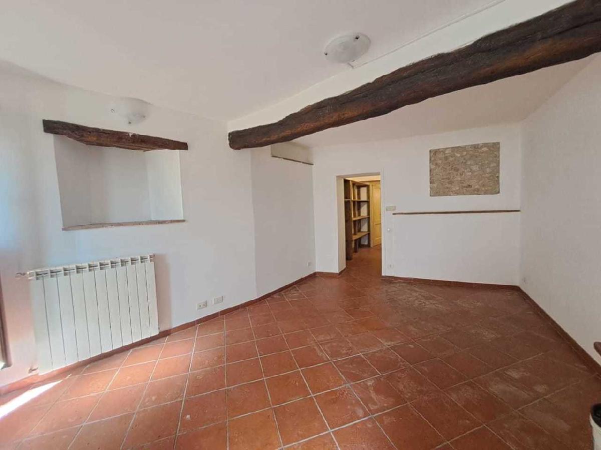 Apartamento de 1 dormitorio en Amelia, Italy No. 328485