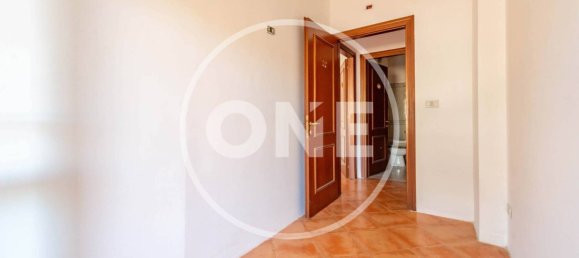 2 bedrooms Apartment in Rome, Italy No. 323613 10