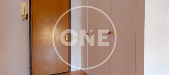 2 bedrooms Apartment in Rome, Italy No. 323613 8