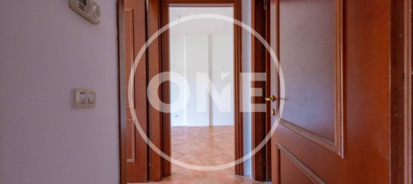 2 bedrooms Apartment in Rome, Italy No. 323613 18