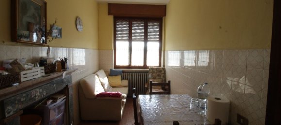 8غرفة فيلا في Ziano Piacentino, Italy رقم 25390 12