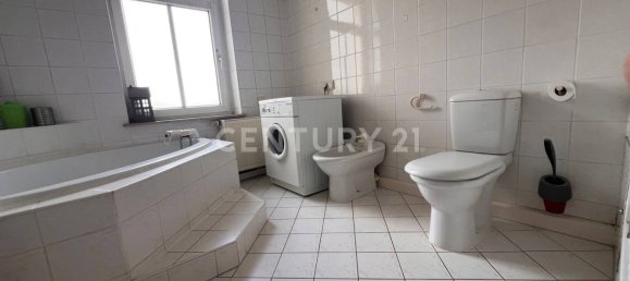 Квартира с 2 комнатами в Гера, Германия № 184344 11