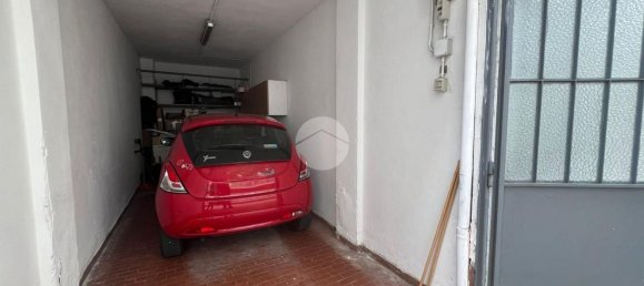 24m² Garage in Turin, Italy No. 376446 9