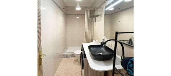 Apartamento de 2 dormitorios en Lloret de Mar, Spain No. 155403 8