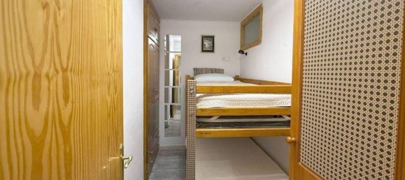 Apartamento de 2 dormitorios en Lloret de Mar, Spain No. 155403 6