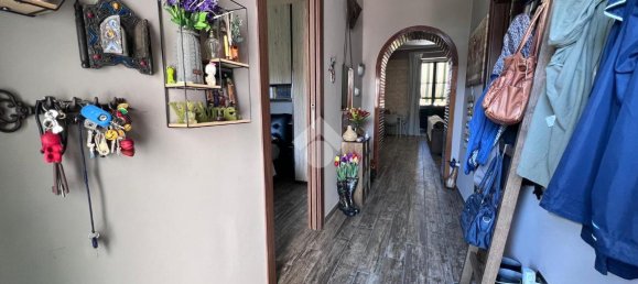 3 rooms Apartment in Casavatore, Italy No. 129908 11