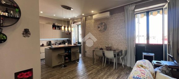 3 rooms Apartment in Casavatore, Italy No. 129908 5