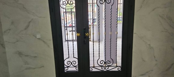 Apartamento de 3 dormitorios en Fuenlabrada, Spain No. 170729 8