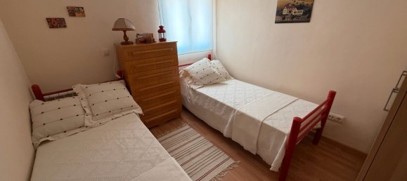 Apartamento de 2 dormitorios en Palencia, Spain No. 181092 2