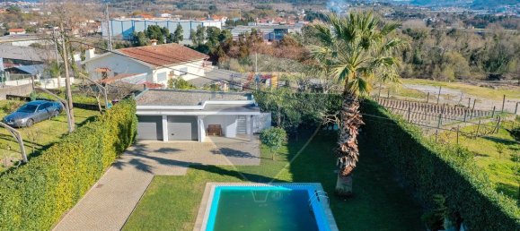 3 bedrooms House in Brito, Portugal No. 149033 37