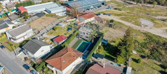 3 bedrooms House in Brito, Portugal No. 149033 36