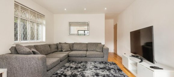 3 bedrooms Bungalow in Banstead, United Kingdom No. 10461 3