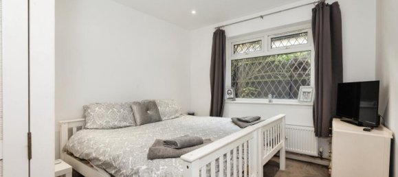 3 bedrooms Bungalow in Banstead, United Kingdom No. 10461 8