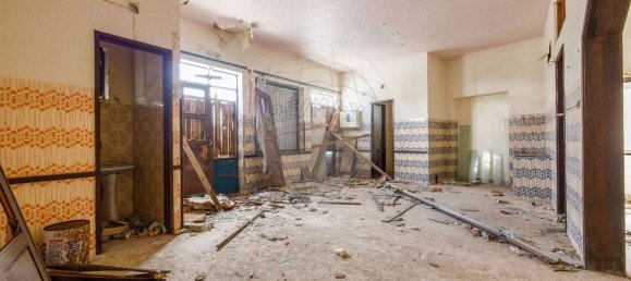 4 bedrooms House in Nazare, Portugal No. 182481 8