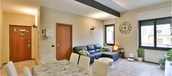 Квартира с 2 спальнями в Джуссано, Италия № 88489 3