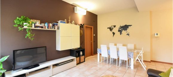 Квартира с 2 спальнями в Джуссано, Италия № 88489 4