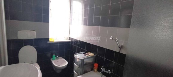 2 bedrooms Apartment in Biella, Italy No. 85130 10