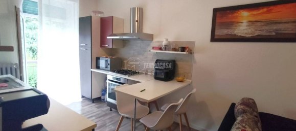 2 bedrooms Apartment in Biella, Italy No. 85130 2