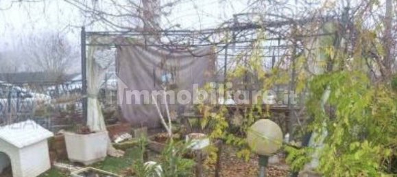 2 bedrooms Apartment in Cherasco, Italy No. 209471 3