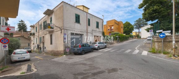 3 rooms Apartment in Campagnano di Roma, Italy No. 274484 15