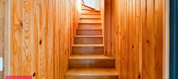 3 bedrooms House in Bernay, France No. 359988 8