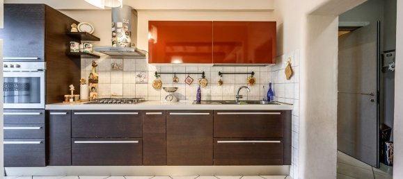 3 rooms Apartment in Savignano sul Panaro, Italy No. 259756 4