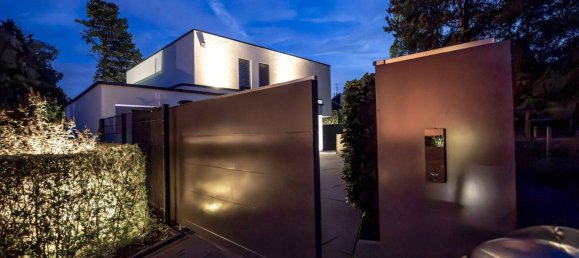 Villa de 4 dormitorios en Solingen, Germany No. 304955 3