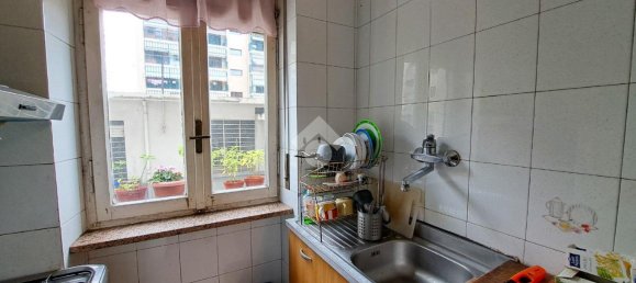 4 rooms Apartment in Turin, Italy No. 234373 9