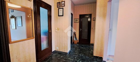 4 rooms Apartment in Turin, Italy No. 234373 3