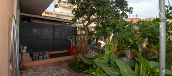 Villa T3 em Odivelas, Portugal N.º 84714 44