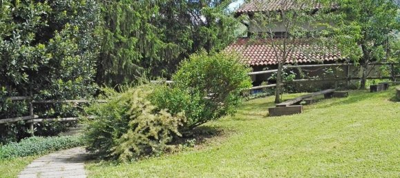 21 room House in Mulazzo, Italy No. 232150 11