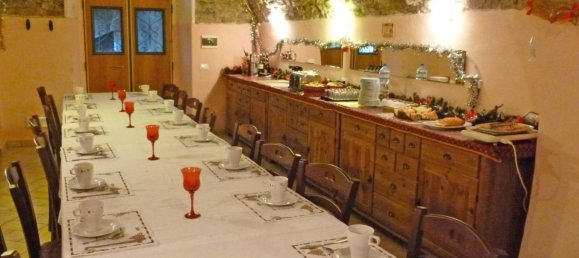 21 room House in Mulazzo, Italy No. 232150 27
